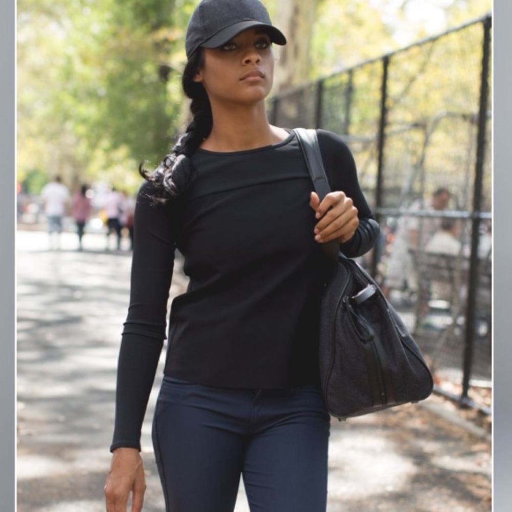 Lululemon Out Of This World  - Long Sleeve